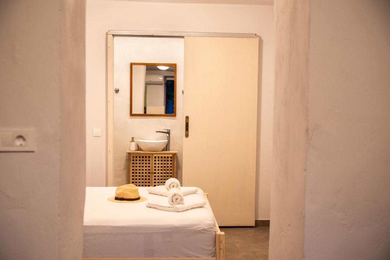 Feneri 3 -Cozy Rustic Apt 20' From Elafonisi Beach Περιβόλια Εξωτερικό φωτογραφία