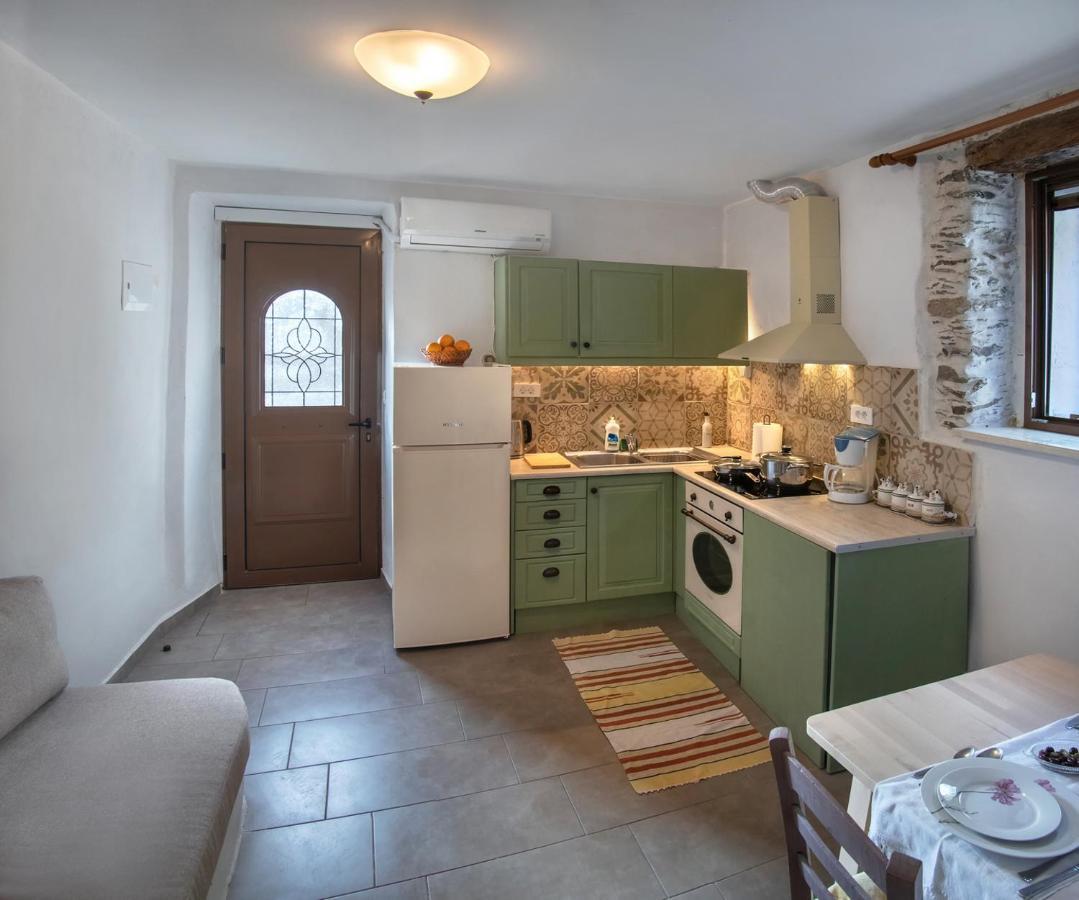 Feneri 3 -Cozy Rustic Apt 20' From Elafonisi Beach Περιβόλια Εξωτερικό φωτογραφία