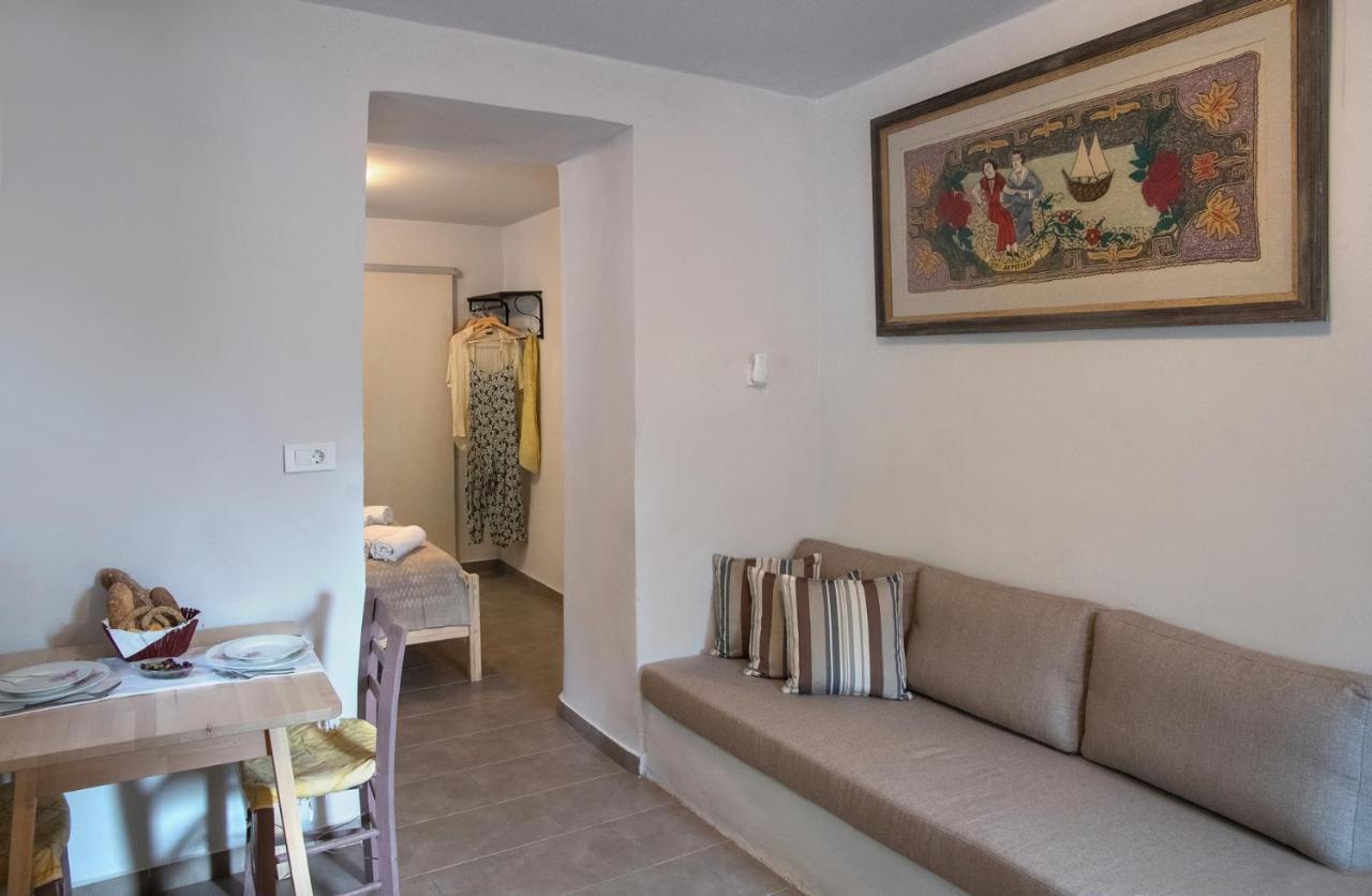 Feneri 3 -Cozy Rustic Apt 20' From Elafonisi Beach Περιβόλια Εξωτερικό φωτογραφία