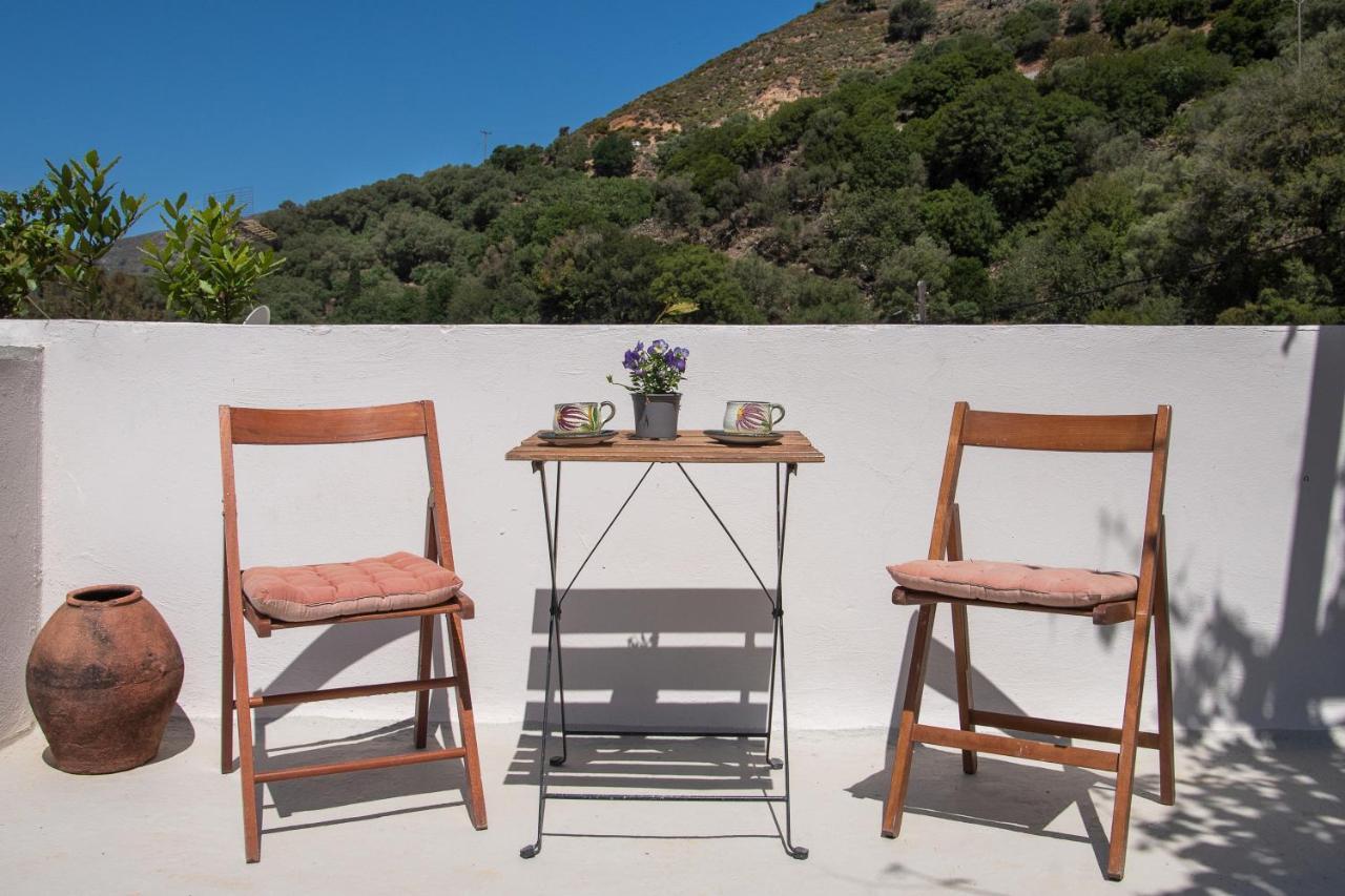 Feneri 3 -Cozy Rustic Apt 20' From Elafonisi Beach Περιβόλια Εξωτερικό φωτογραφία